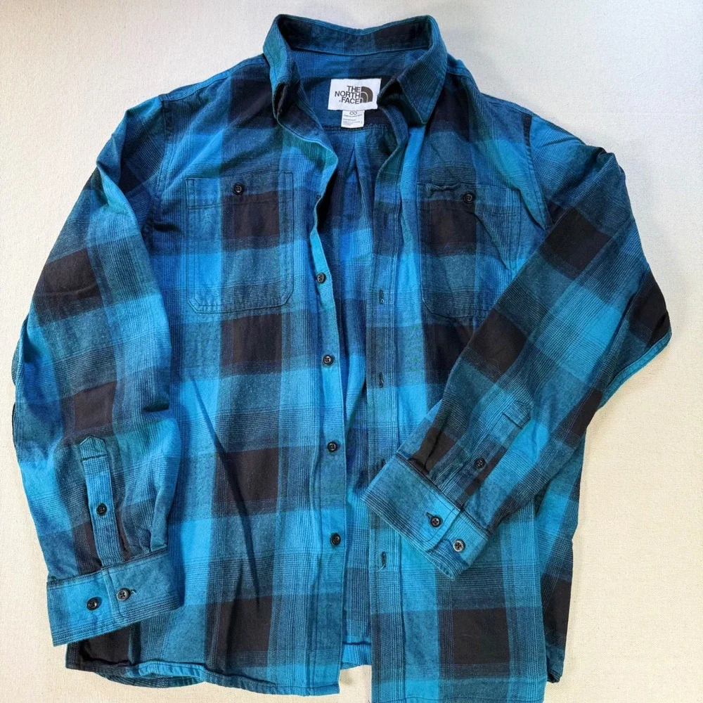 The North Face Mens Large Flannel Blue Black Plaid Shirt Circular Design